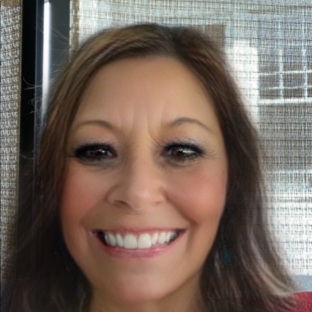 Meet your Posher, Beth